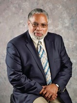 lonnie bunch